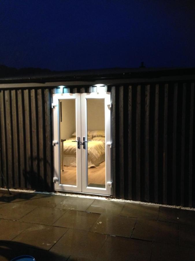 Ensuite Garden Room Inverness Exterior photo